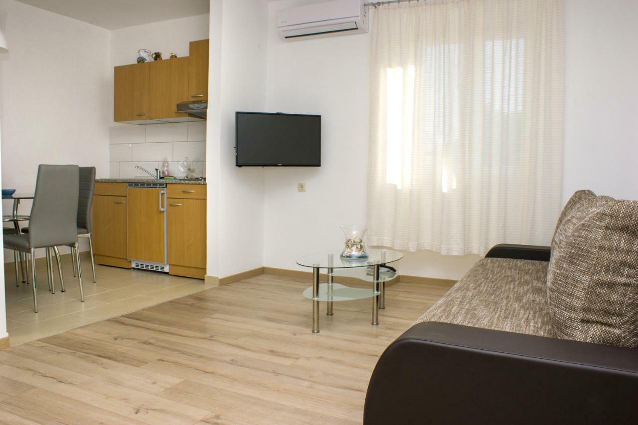 Apartments Martina Banjole Εξωτερικό φωτογραφία